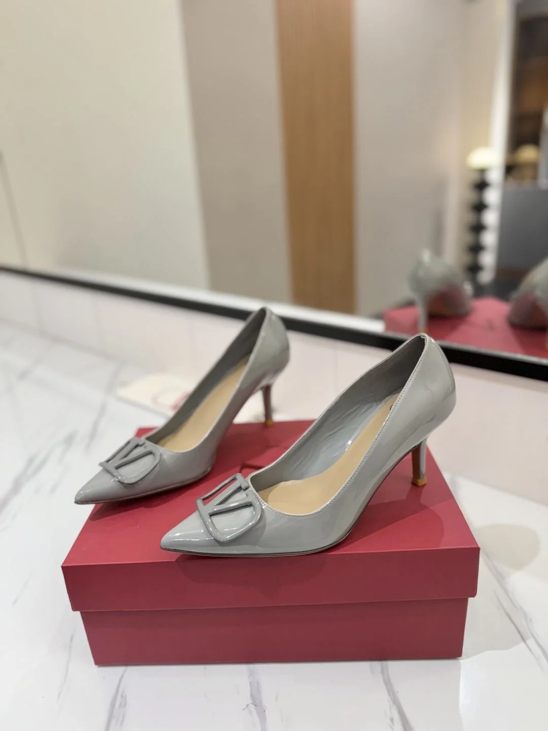 Effortless Valentino Heeled Shoes 36196