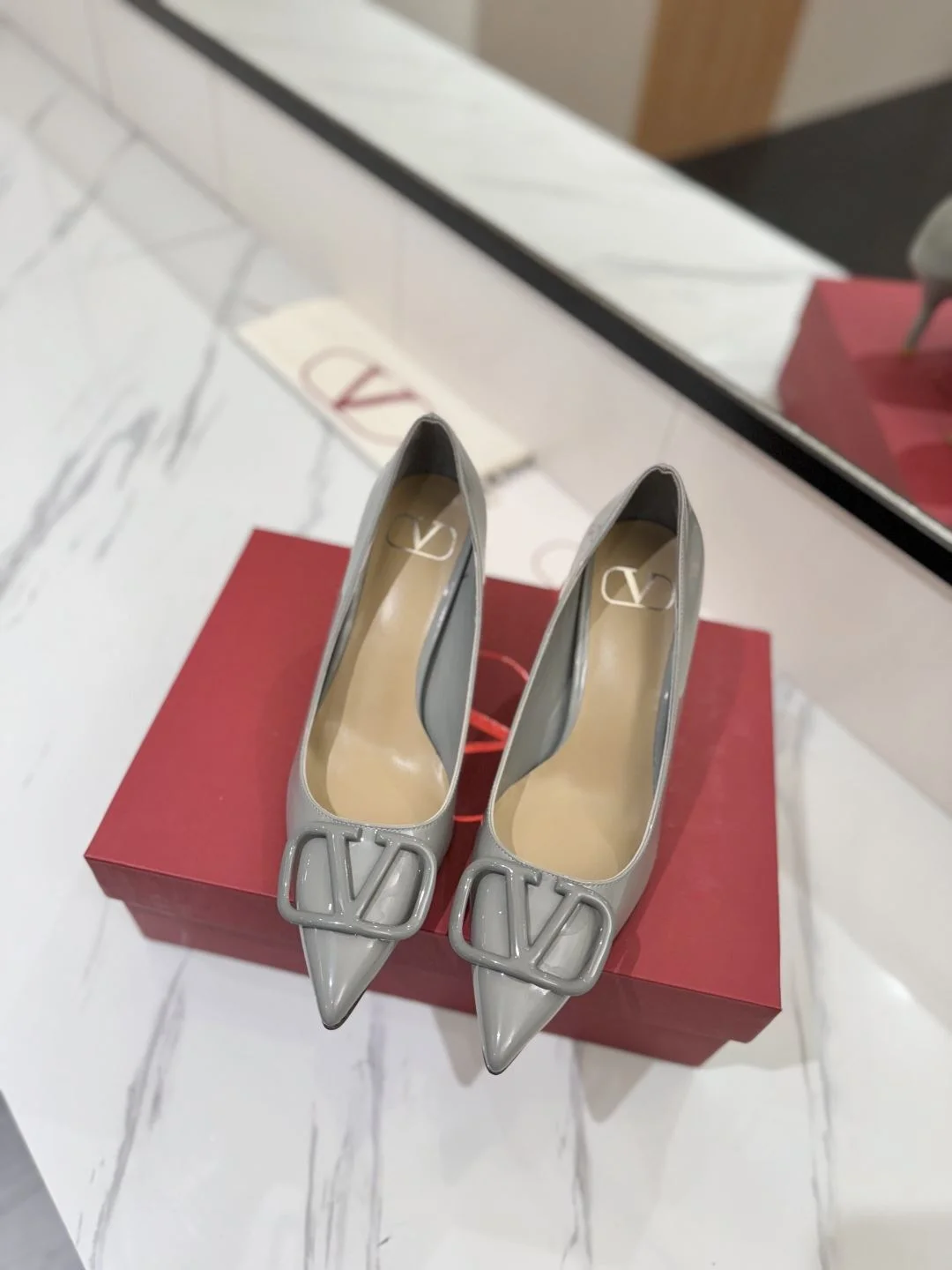 Effortless Valentino Heeled Shoes 36196