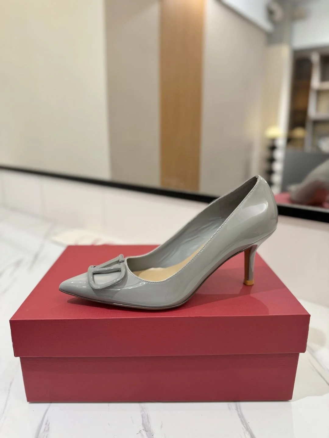 Effortless Valentino Heeled Shoes 36196