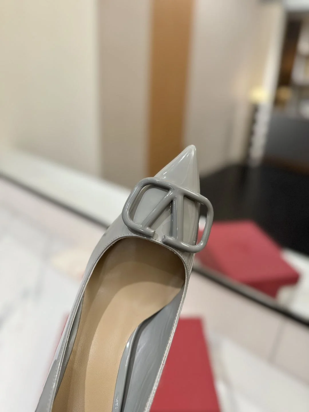 Effortless Valentino Heeled Shoes 36196