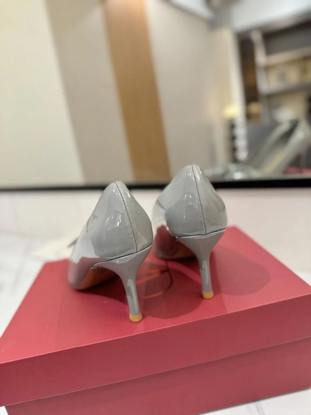 Effortless Valentino Heeled Shoes 36196