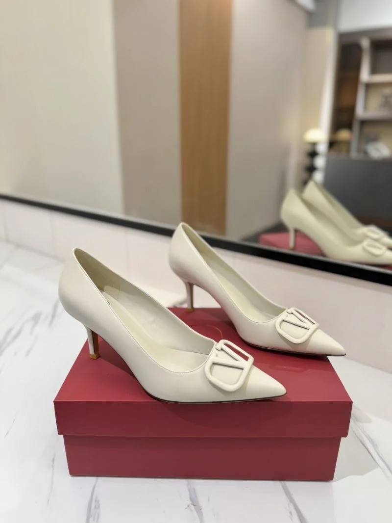 Flexible Valentino Heeled Shoes 36188