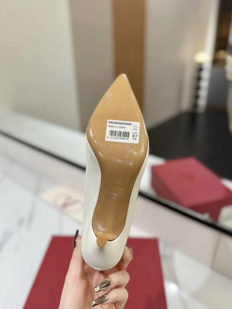 Flexible Valentino Heeled Shoes 36188