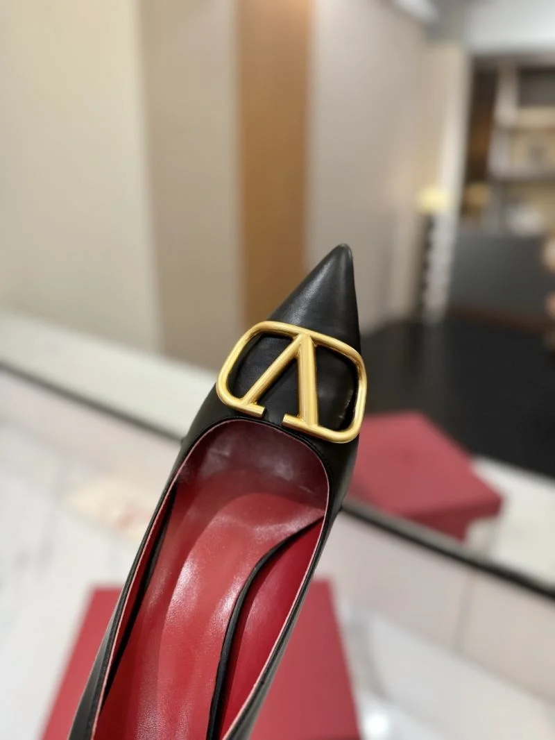 Valentino Heeled Shoes WellDesigned 36183