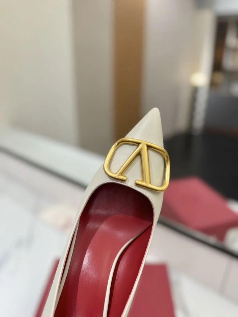 Casual Valentino Heeled Shoes 36186