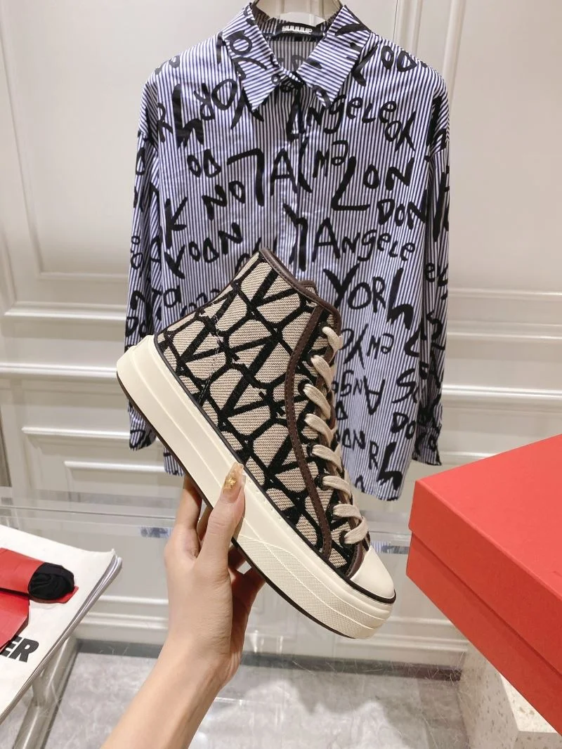 Cozy Valentino High Shoes 36285