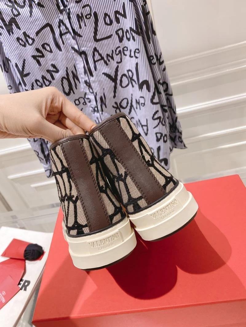 Cozy Valentino High Shoes 36285