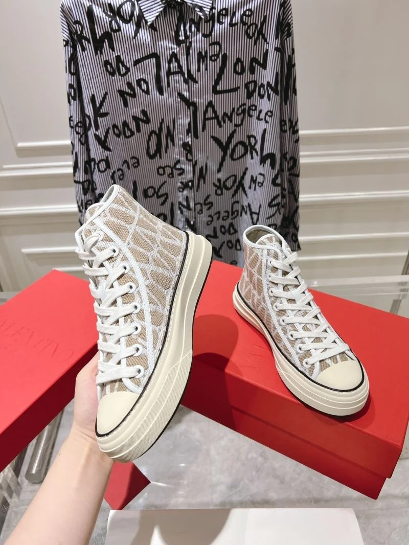 Chic Valentino High Shoes 36271