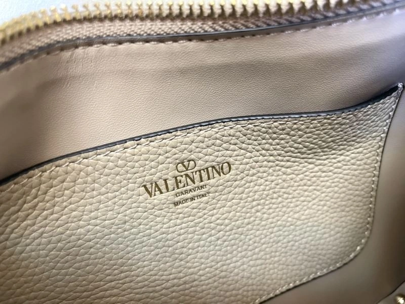 Tailored Valentino Hobo Bags 60026