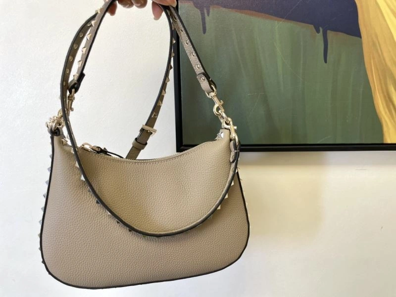 Tailored Valentino Hobo Bags 60026