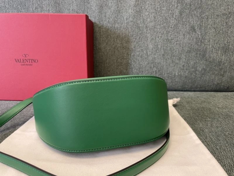 Resilient Valentino Hobo Bags 60016