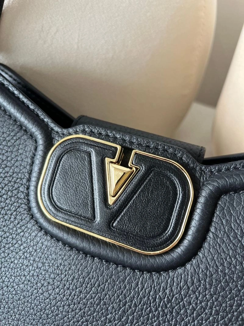 Valentino Hobo Bags Refined 60003