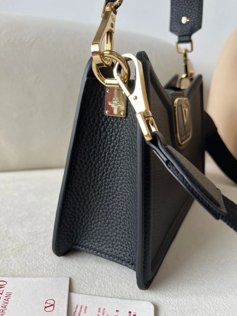 Valentino Hobo Bags Refined 60003