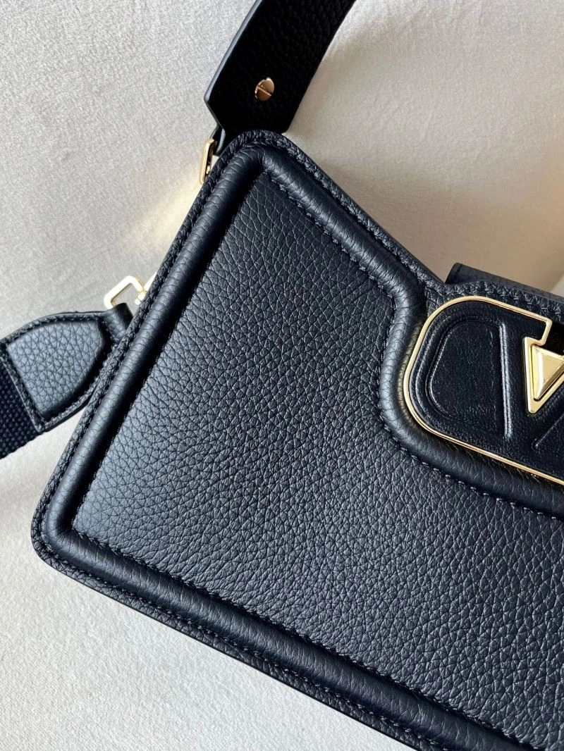 Valentino Hobo Bags Refined 60003