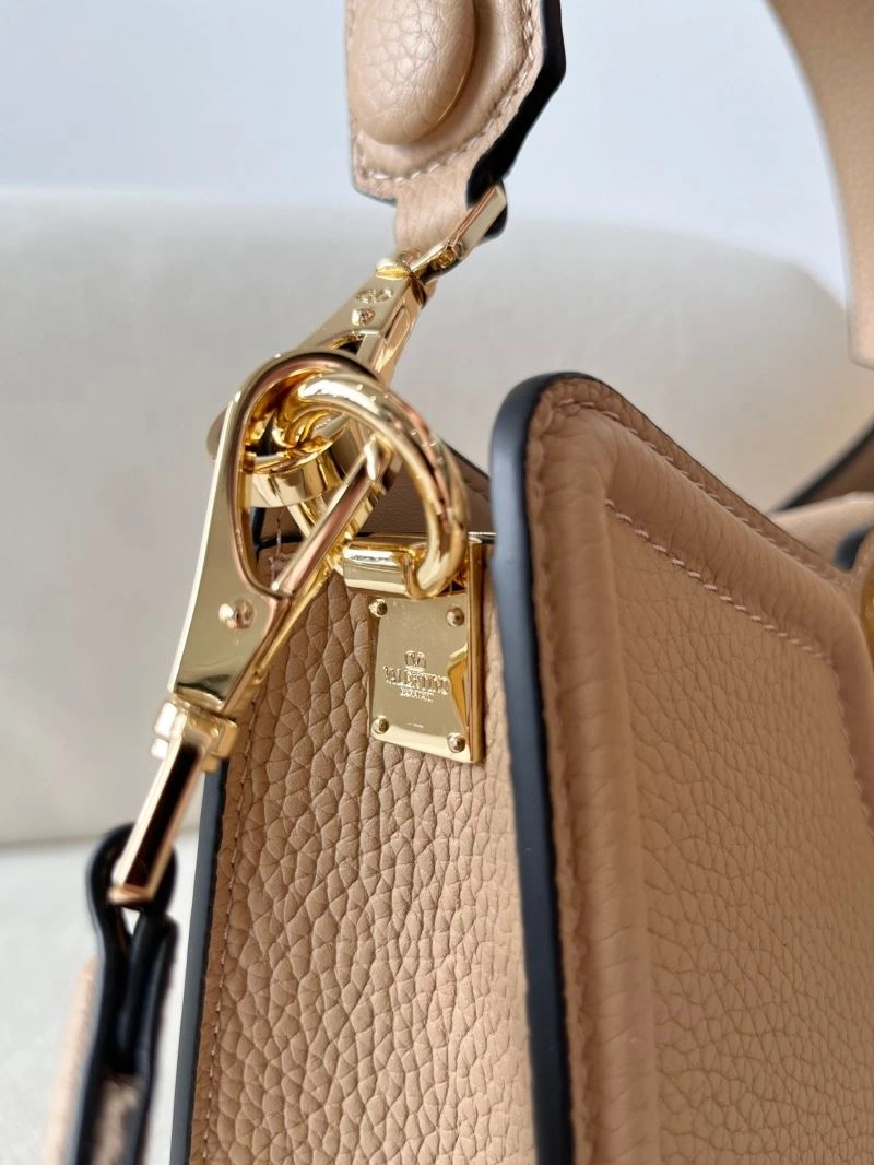 Valentino Hobo Bags Bright 60001