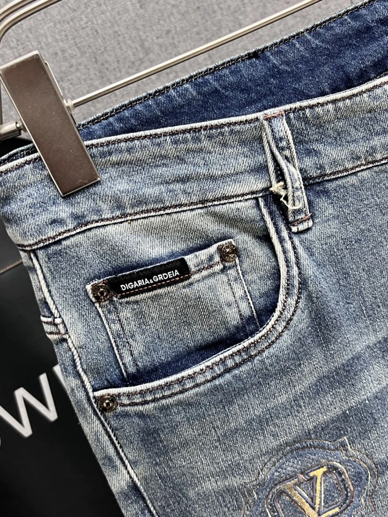 ModernLook Valentino Jeans 174899