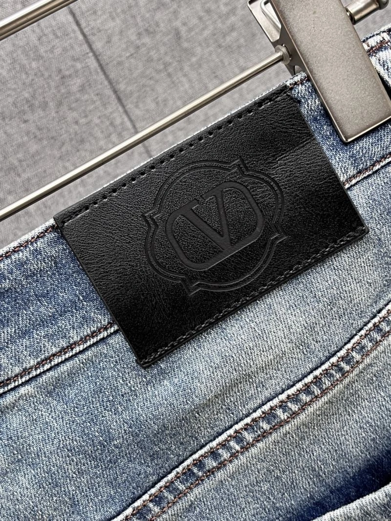 ModernLook Valentino Jeans 174899