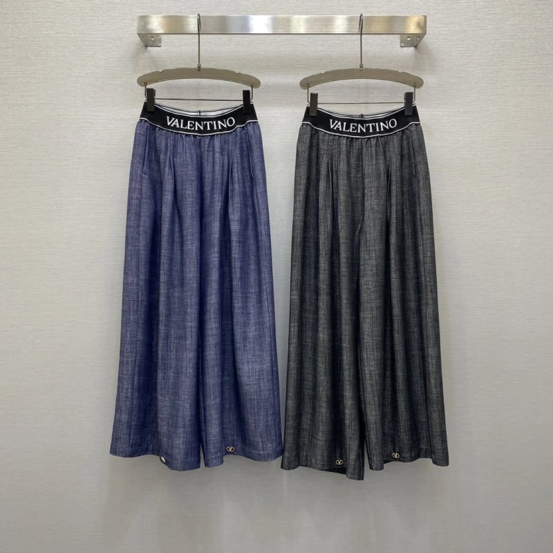 Valentino Jeans Attractive 174319