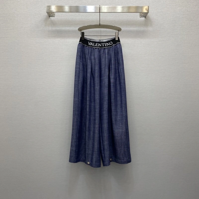 Valentino Jeans Attractive 174319