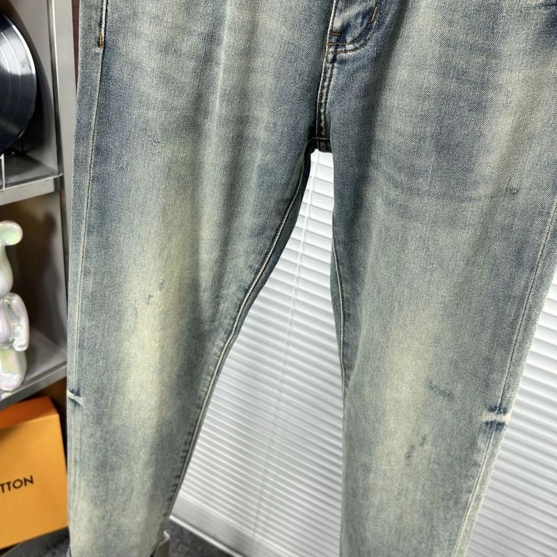 Upgraded Valentino Jeans 174861