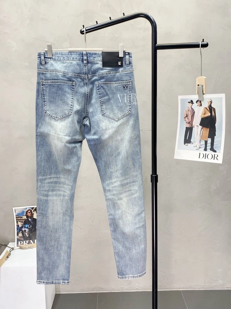 Modern Valentino Jeans 174853