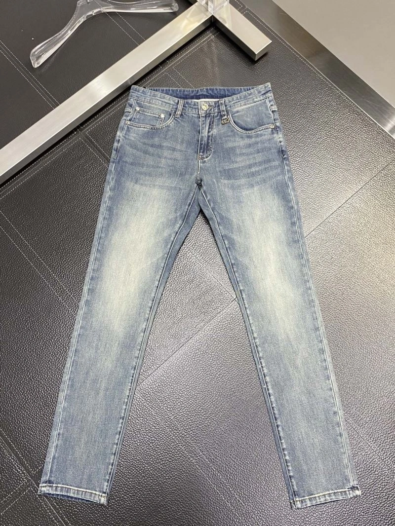 Modern Valentino Jeans 174853