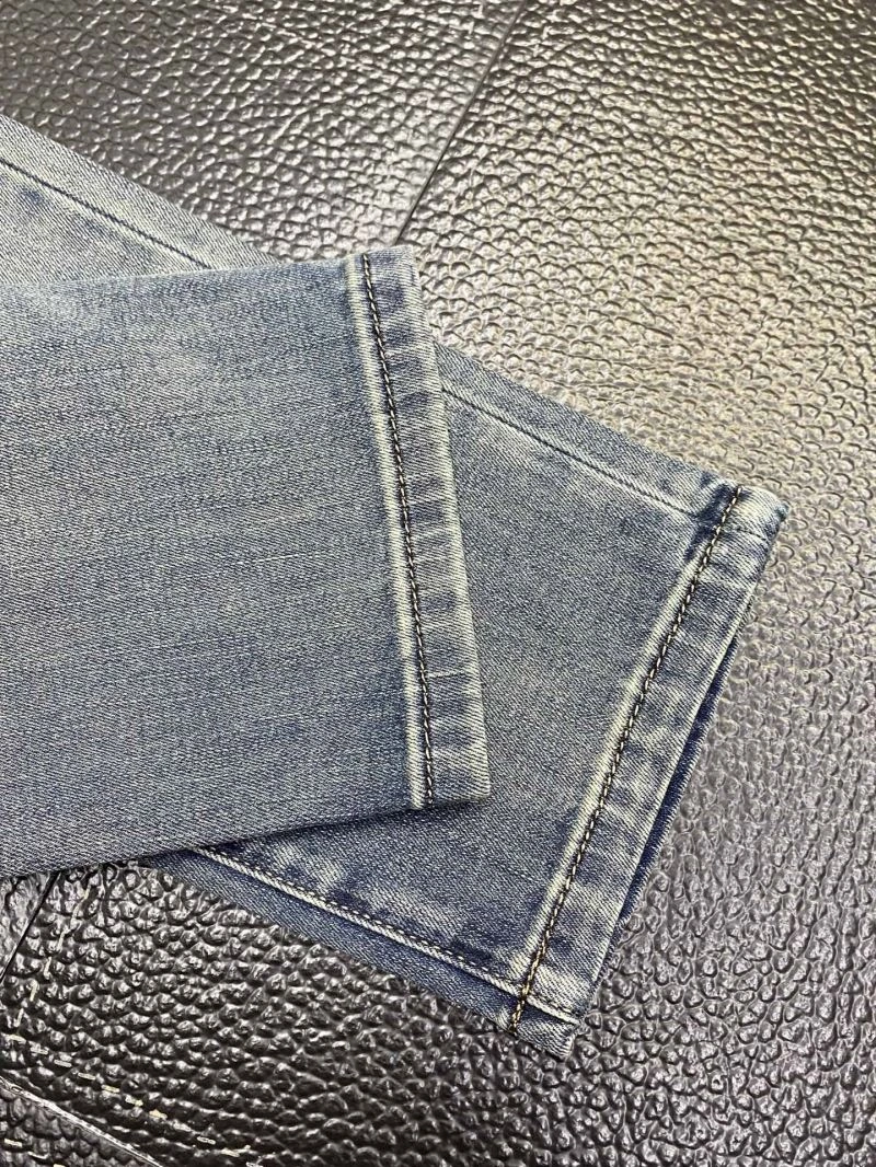 Modern Valentino Jeans 174853