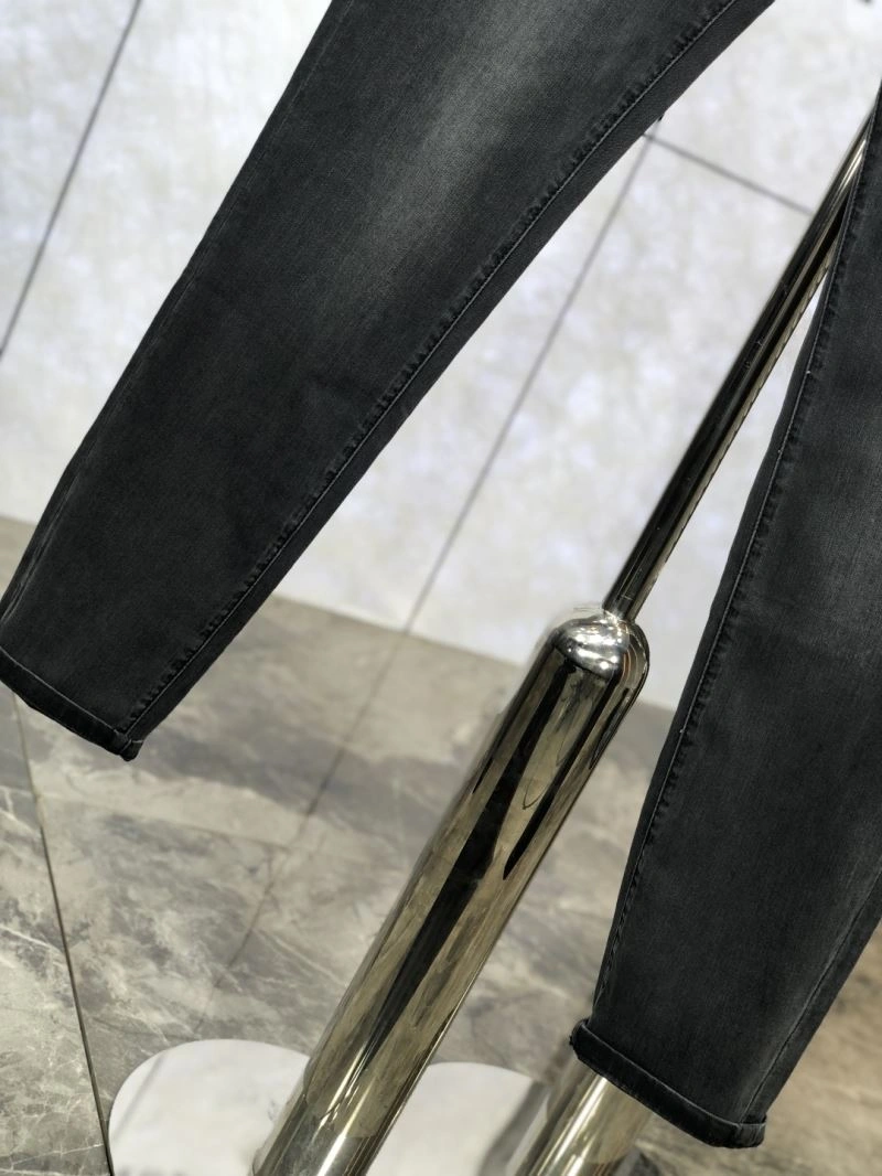 Popular Valentino Jeans 174851