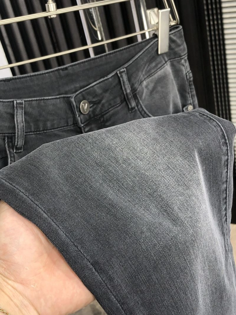 Popular Valentino Jeans 174851