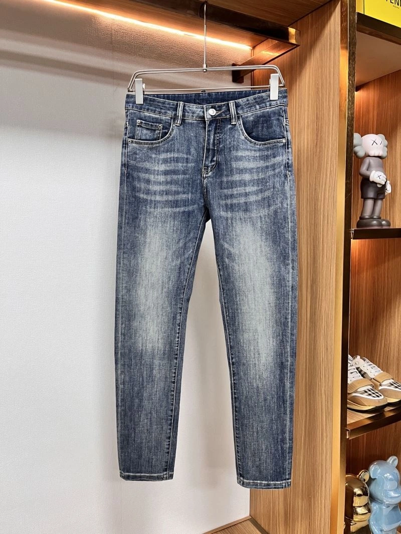 Valentino Jeans Sleek 174783