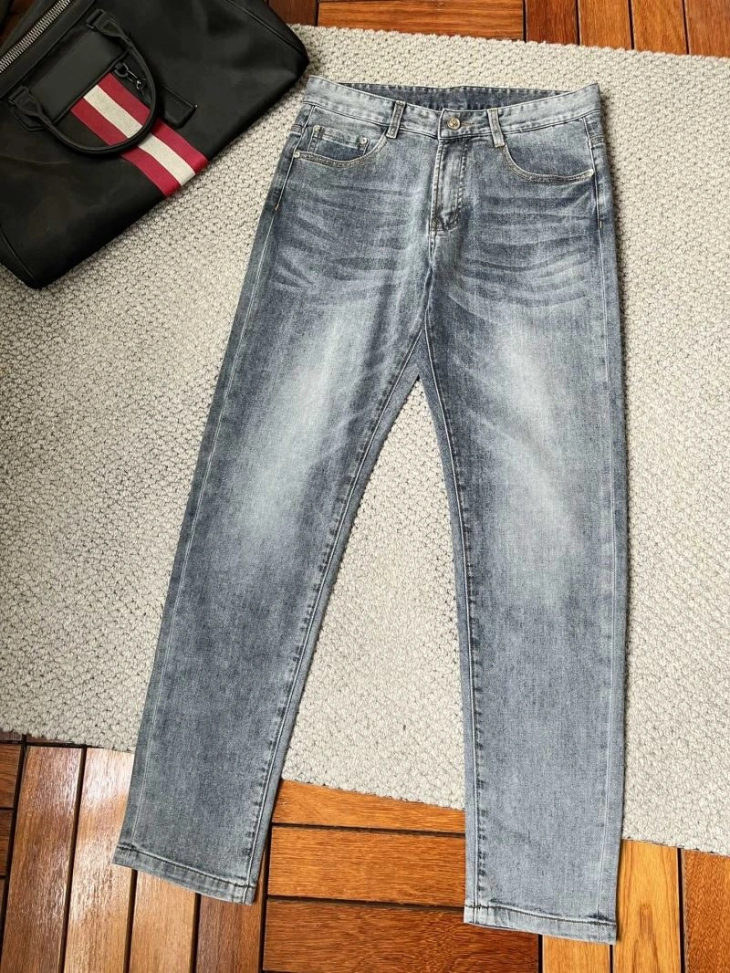 Breathable Valentino Jeans 174805