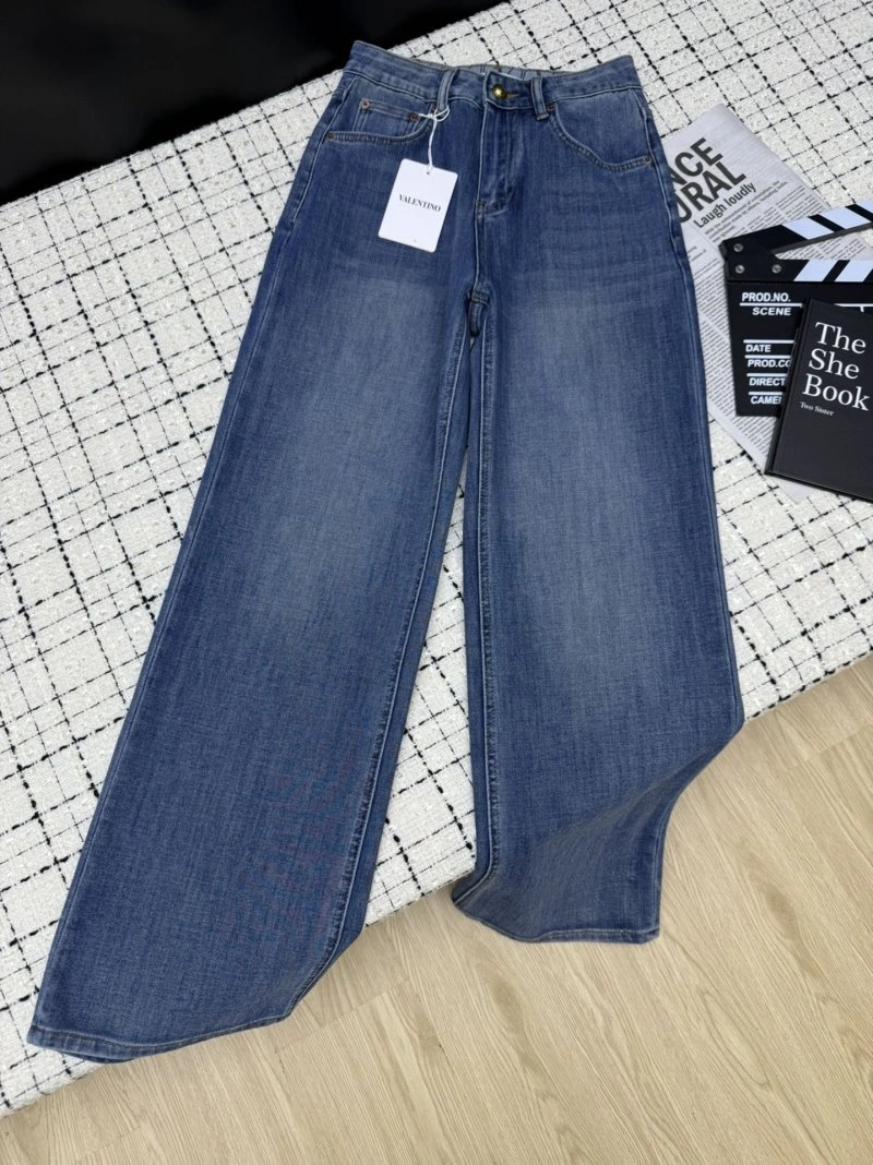 Breathable Valentino Jeans 174441