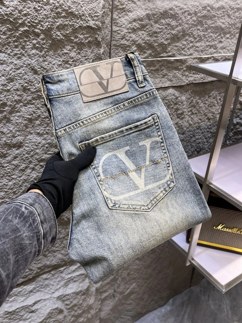 Valentino Jeans Affordable 174686