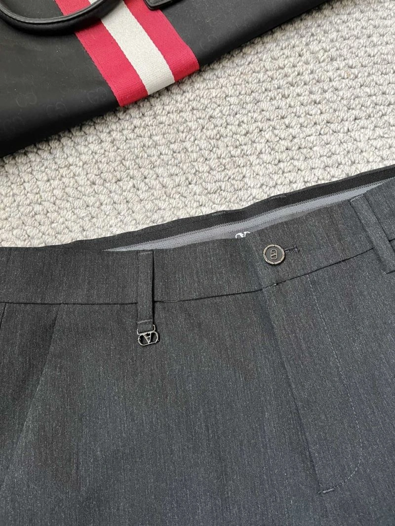 Valentino Long Pants Youthful 174838