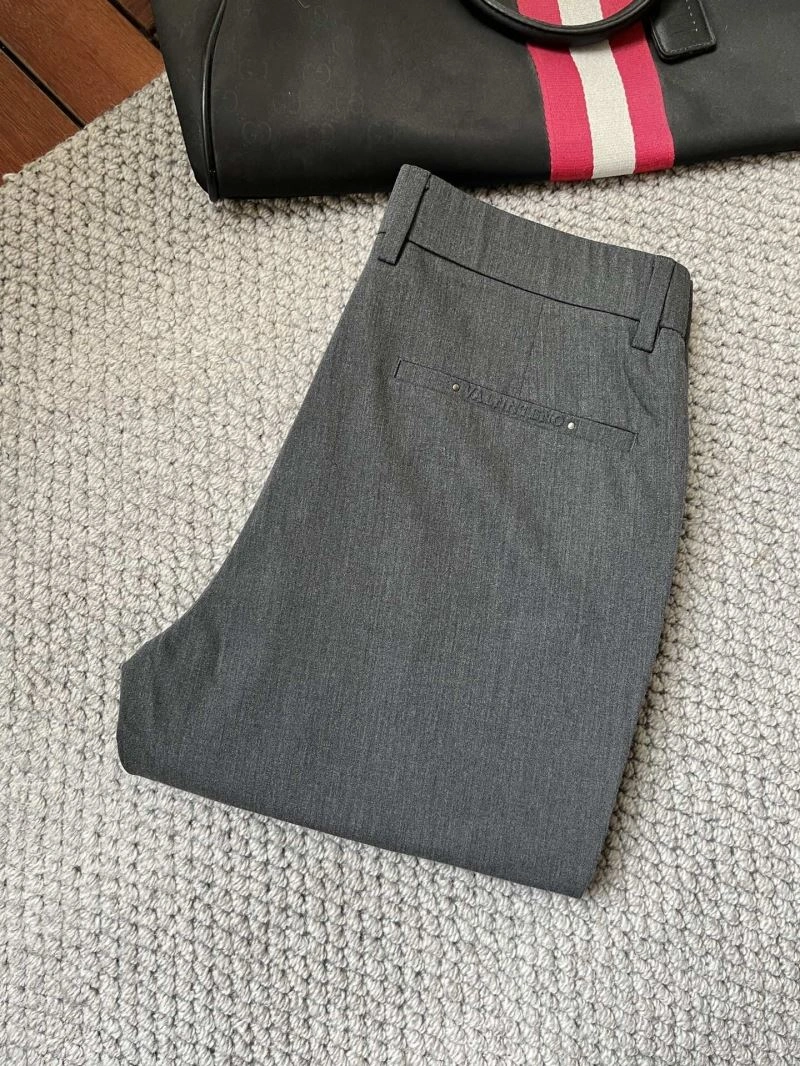 Comfortable Valentino Long Pants 174836