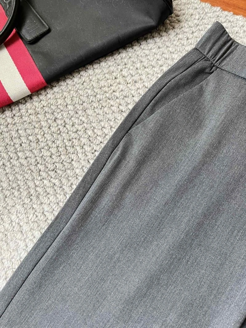 Comfortable Valentino Long Pants 174836