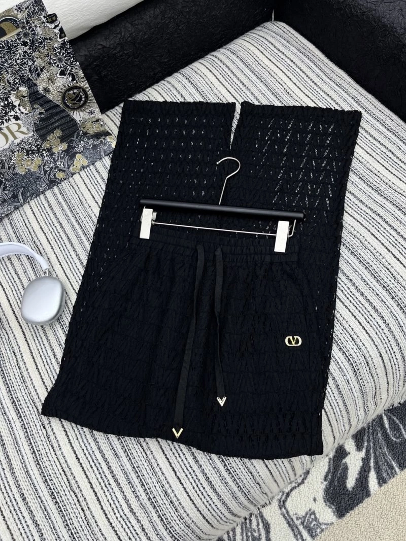 Effortless Valentino Long Pants 174470
