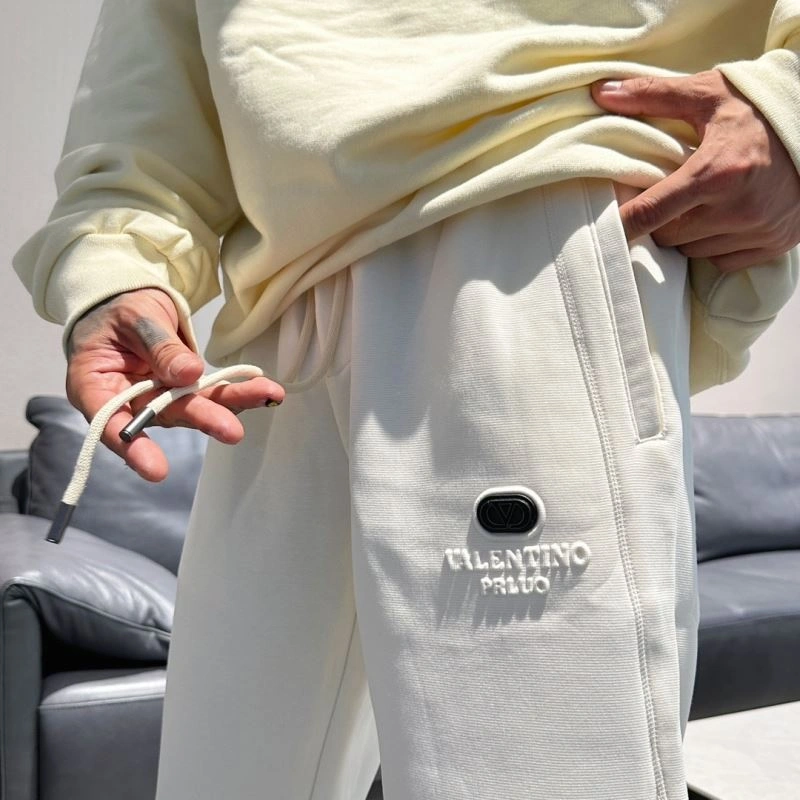 Valentino Long Pants TimelessDesign 174682