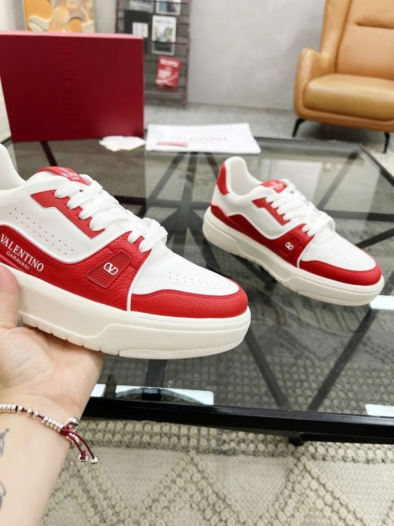 Bright Valentino Low Shoes 35855