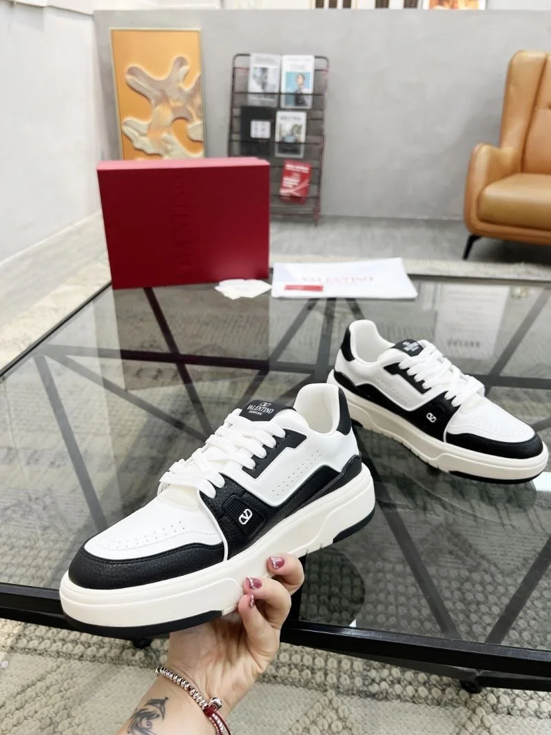 Valentino Low Shoes Thermal 35854