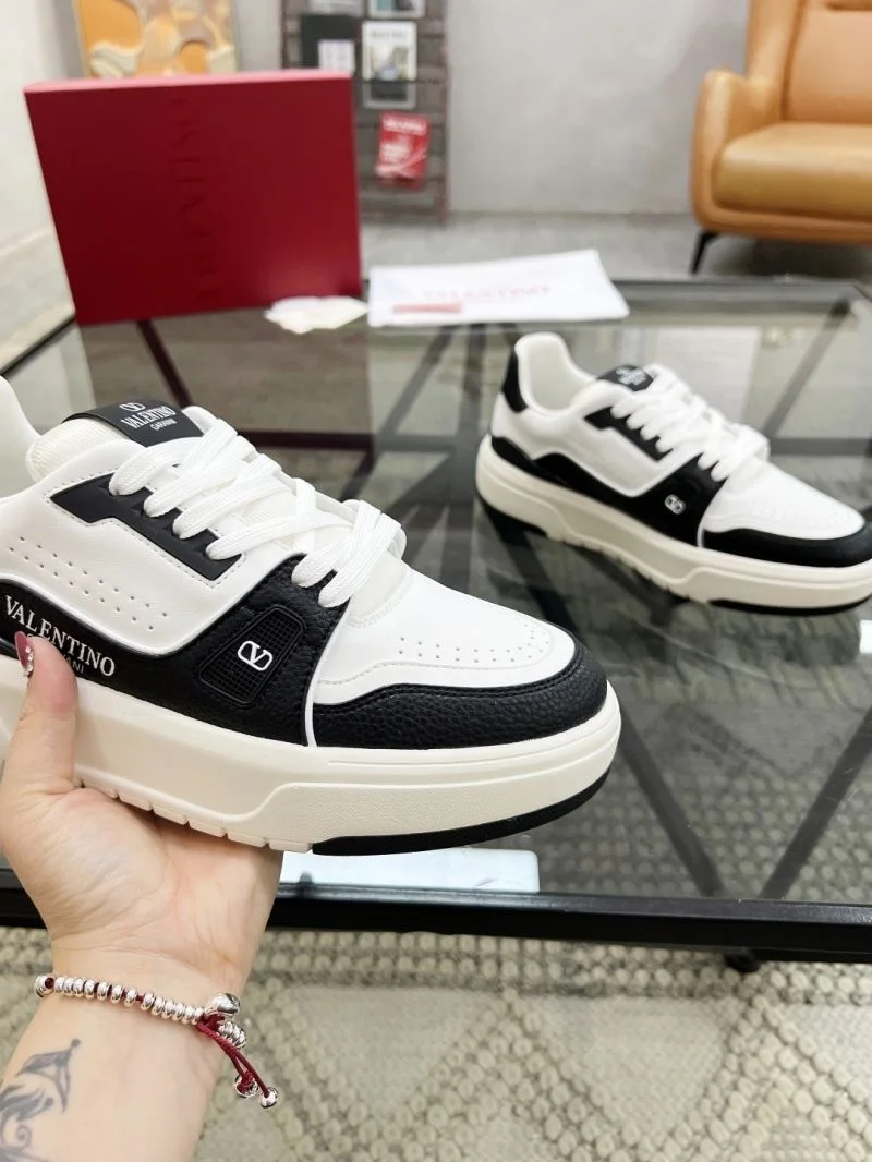 Valentino Low Shoes Thermal 35854