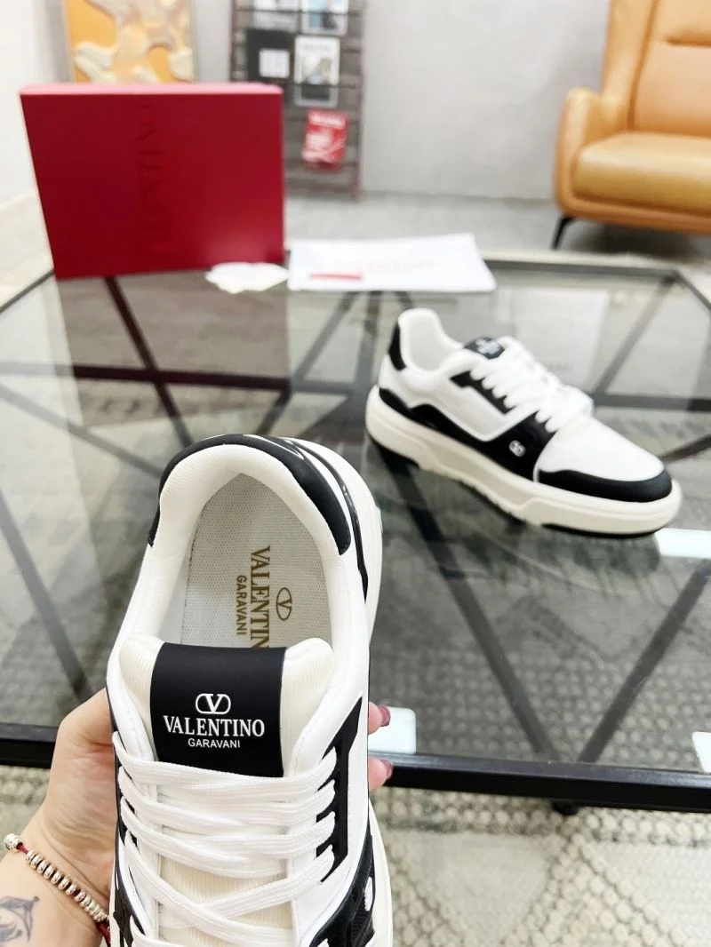 Valentino Low Shoes Thermal 35854
