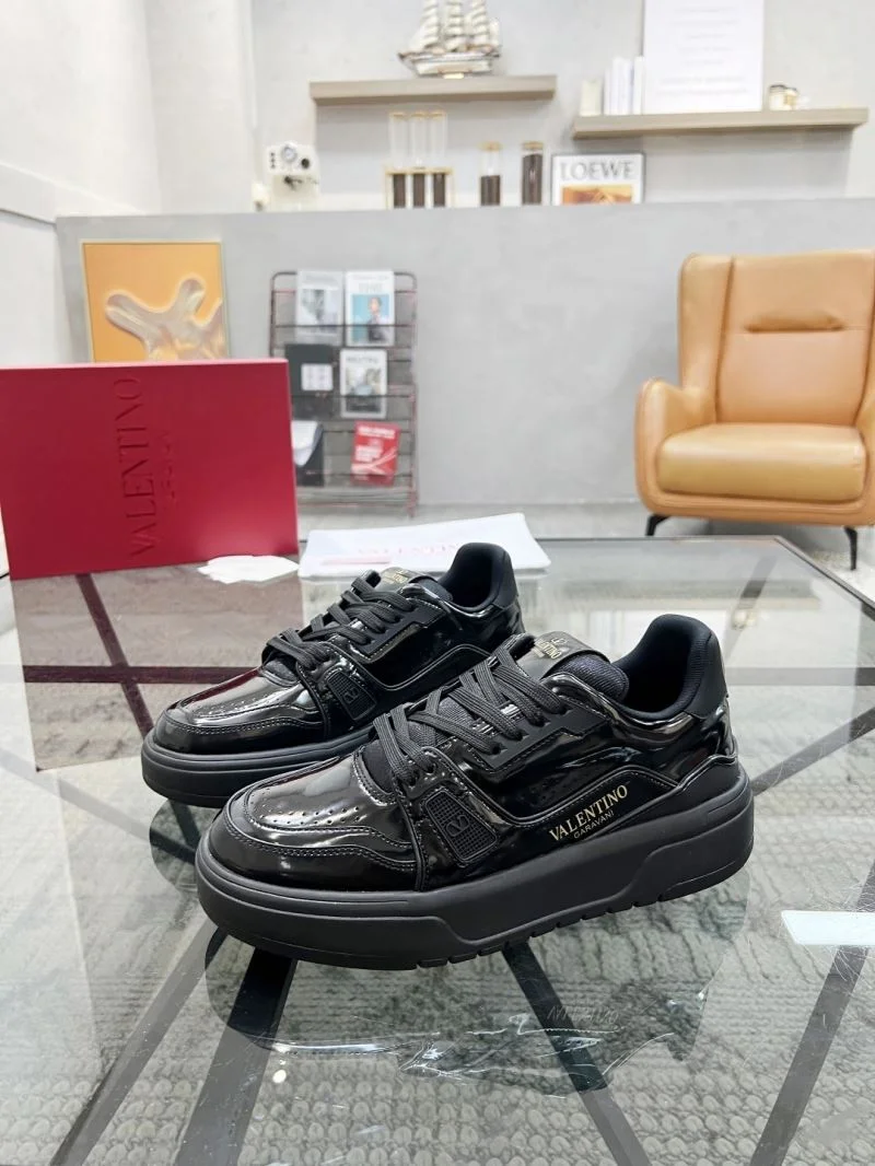 TechFriendly Valentino Low Shoes 35857