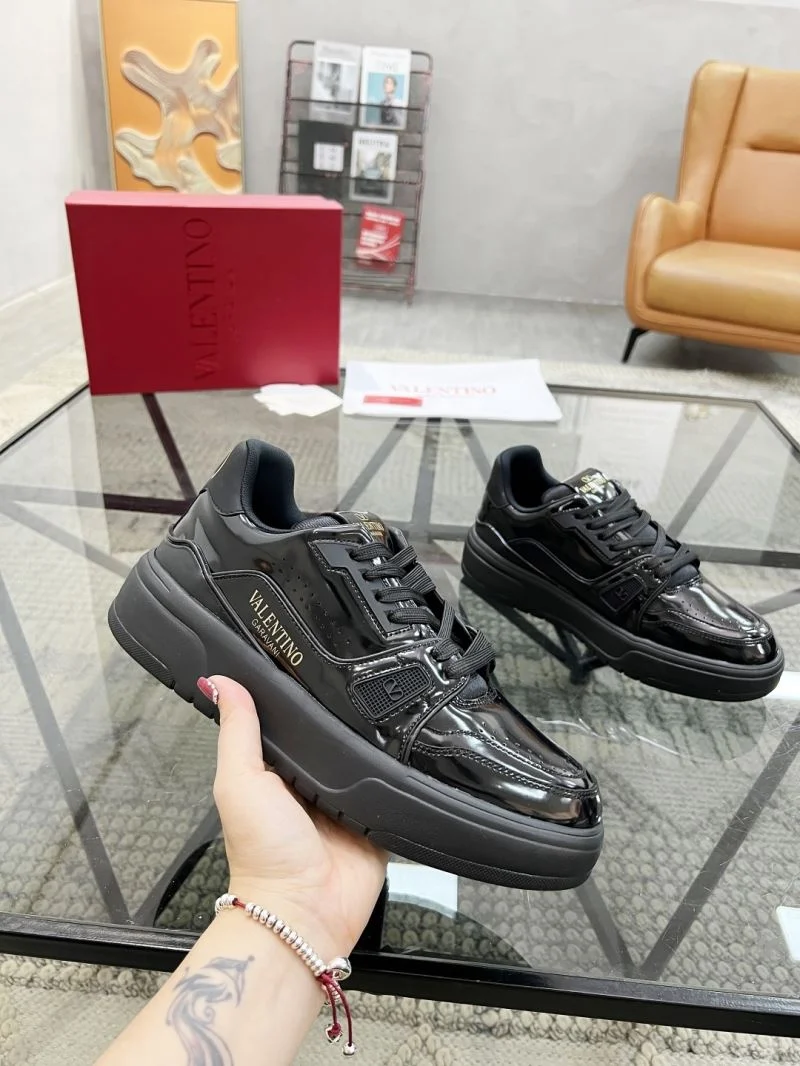 TechFriendly Valentino Low Shoes 35857