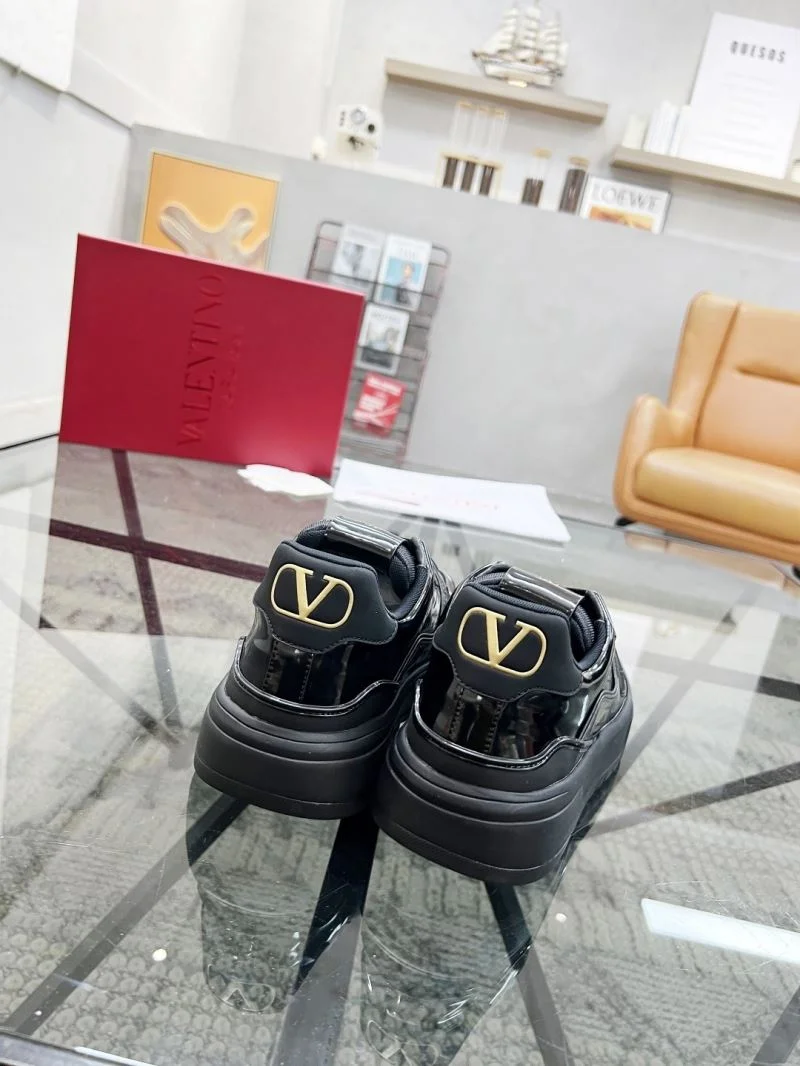 TechFriendly Valentino Low Shoes 35857