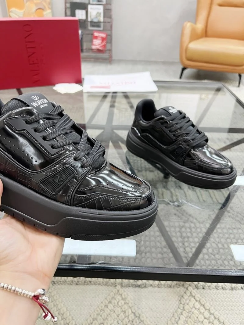 ZipUp Valentino Low Shoes 35867