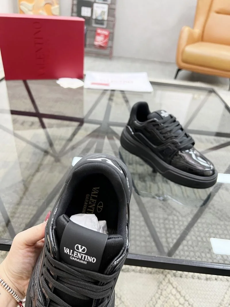 ZipUp Valentino Low Shoes 35867
