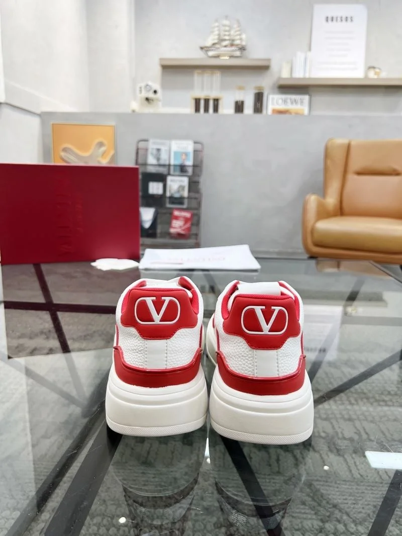 Valentino Low Shoes MoistureWicking 35862