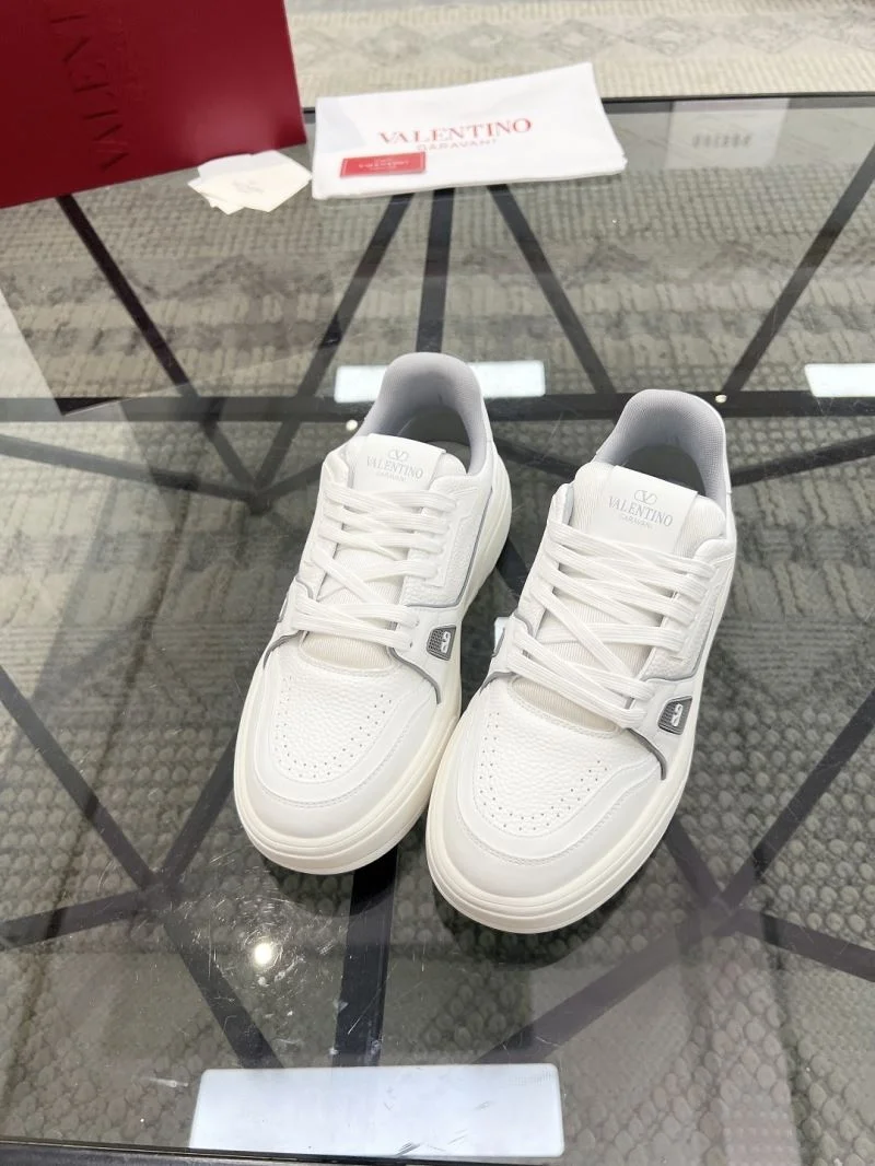 Comfortable Valentino Low Shoes 35852