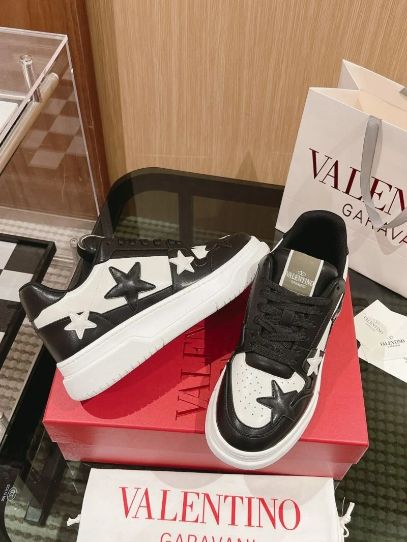 FreshLook Valentino Low Shoes 35844